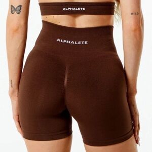 Alphalete High-Waisted Chocolate Shorts